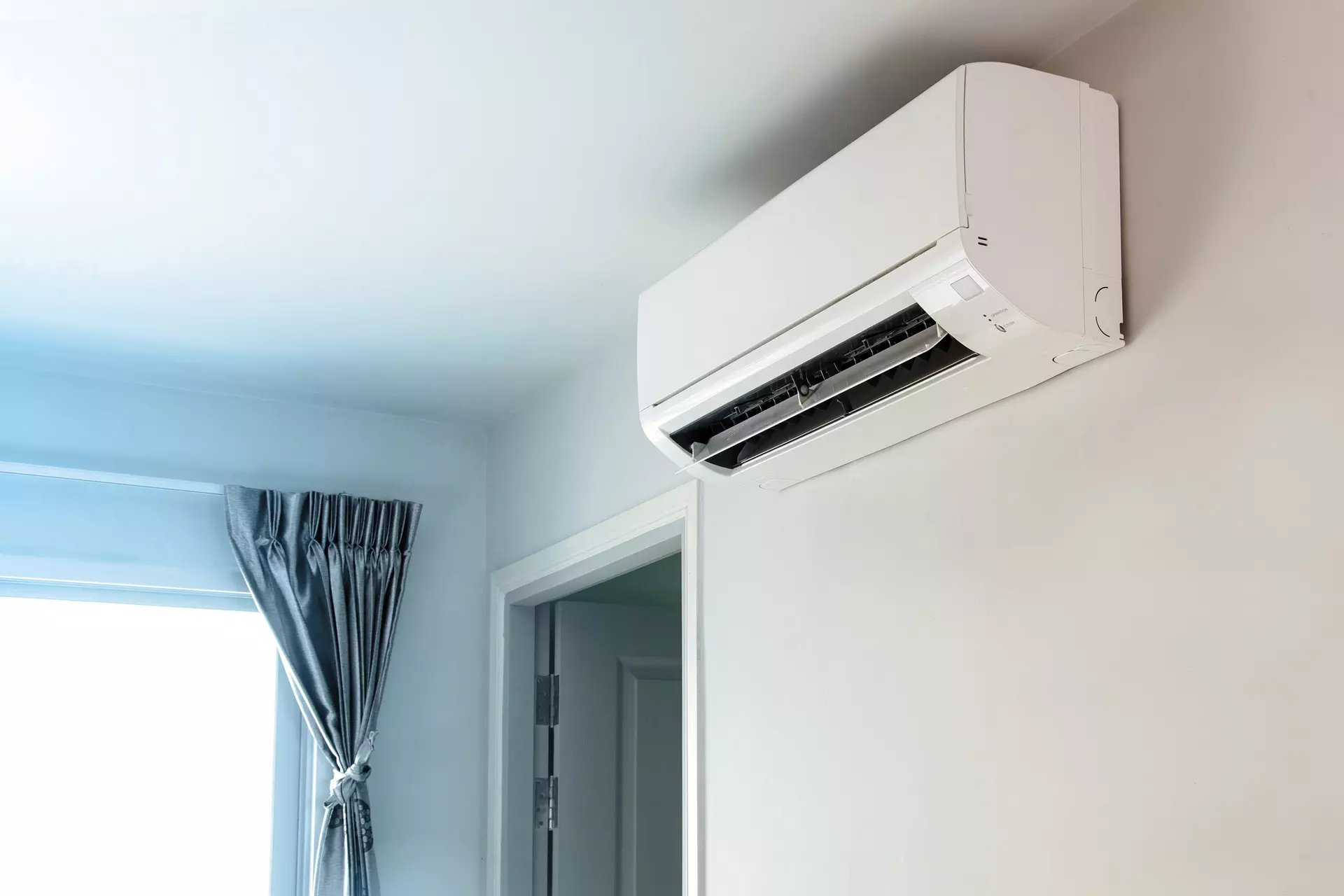 Factors to Consider When Choosing an AC System for Your Houston Home